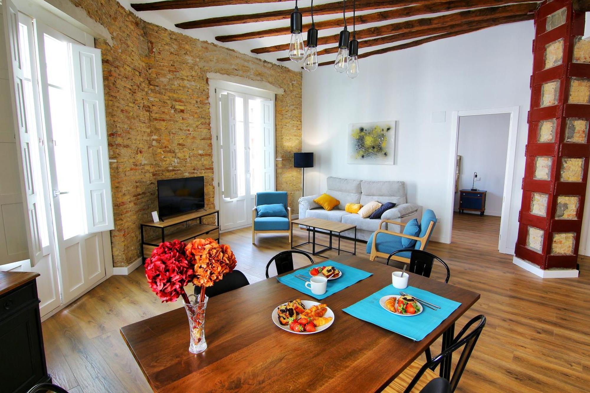Apartment Almada - Calle Alfonso - Plaza Sas *