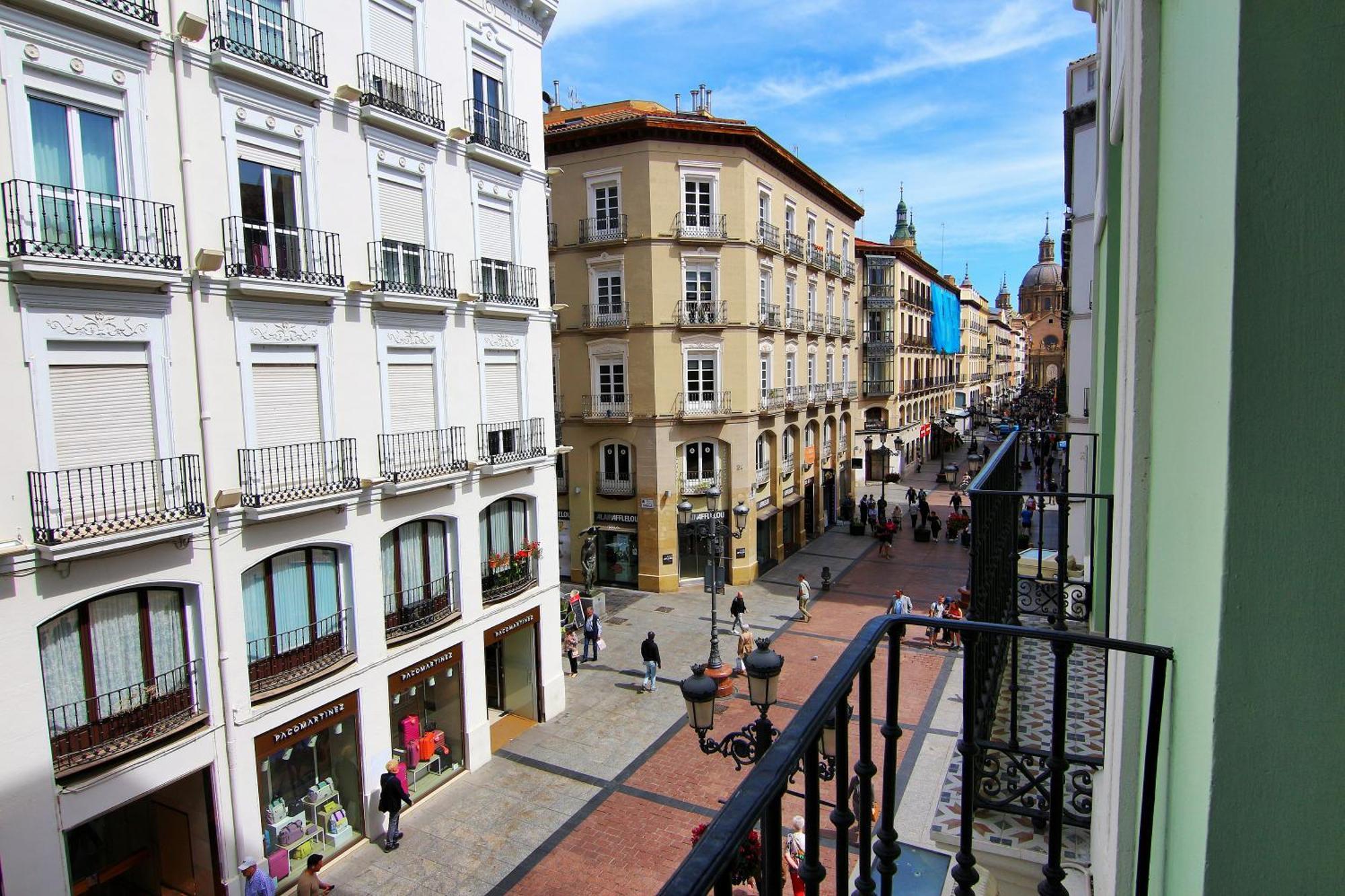 Appartement Almada - Calle Alfonso - Plaza Sas *